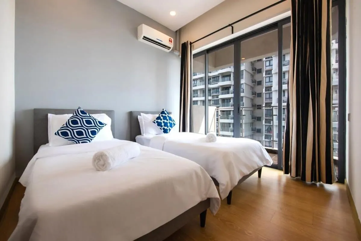 דירה ג'והור בהרו Comfy 3Br Apt In Danga Bay Free Parking Sea View