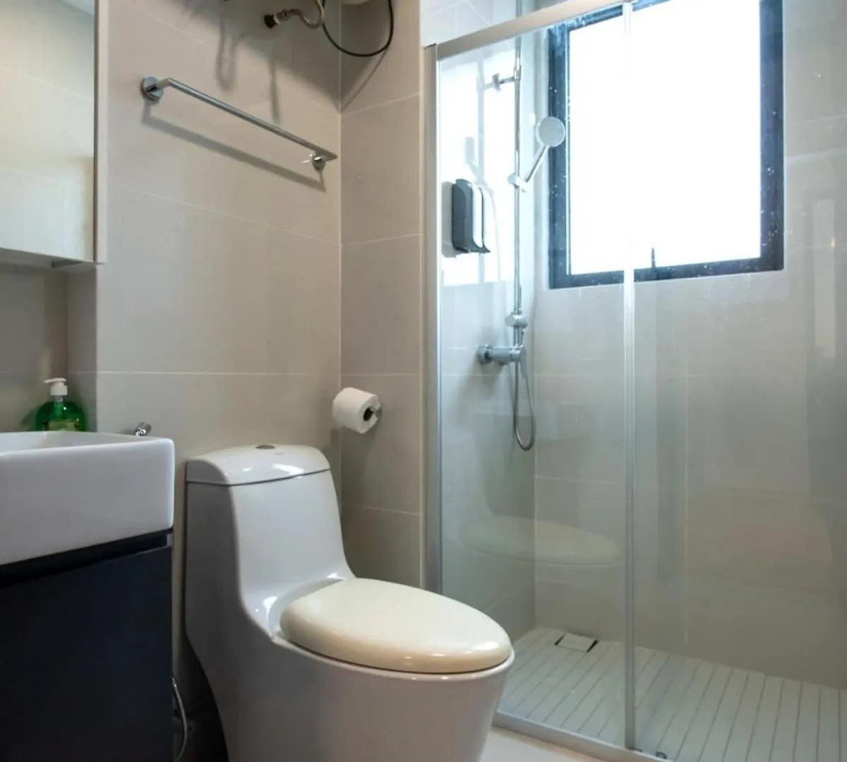 ג'והור בהרו Comfy 3Br Apt In Danga Bay Free Parking Sea View דירה