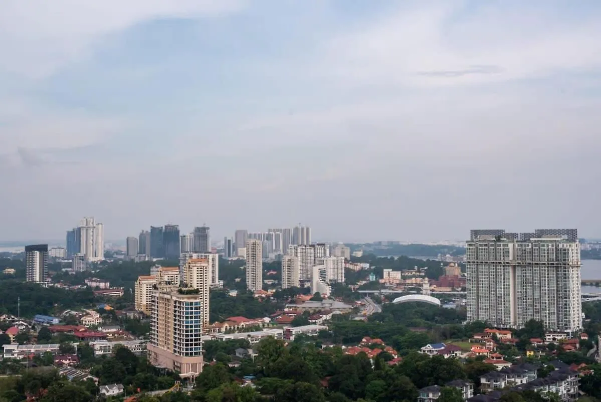 ג'והור בהרו Comfy 3Br Apt In Danga Bay Free Parking Sea View דירה ג'והור בהרו