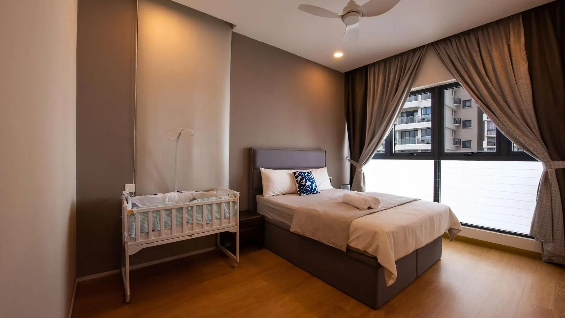 דירה ג'והור בהרו Comfy 3Br Apt In Danga Bay Free Parking Sea View